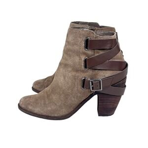 Crown‎ Vintage Ankle Boots Womens 9 Tan Suede Strappy Buckle Heel Boho Western